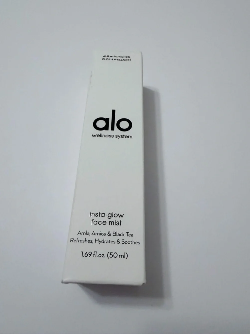 ALO Yoga NWT insta-glow face mist 50ml - Picture 3 of 5